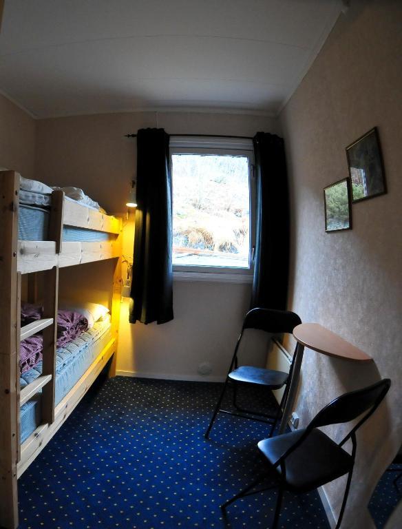 Gulen Dive Resort Dalsoyra Room photo